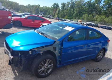 2017 Hyundai Elantra Se z USA, uszkodzony, nr VIN 5NPD84LFXHH092198